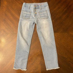 Children's Place Light Denim Wash Jeans - Little Girls Size 5 Cute Details NWOT